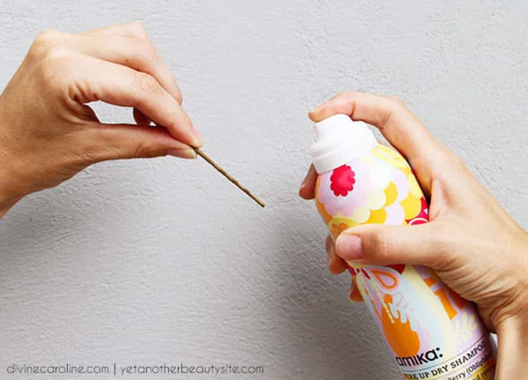 Hairspray hack to fasten bobby pins 