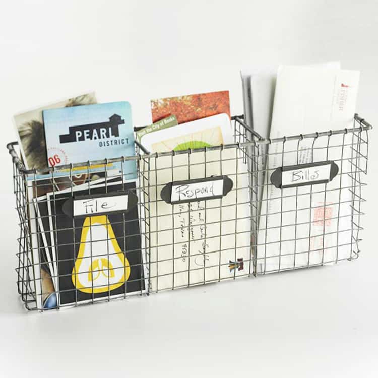 3 divider wire basket to sort papers for mounting on the wall