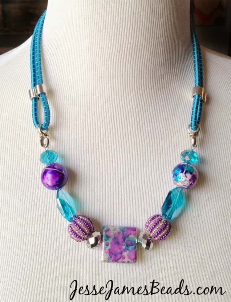 summer jewelry made using a bungee cord