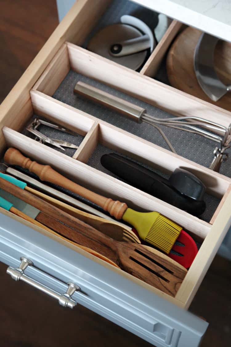 build your own wooden utensil holder for utensils inside a drawer