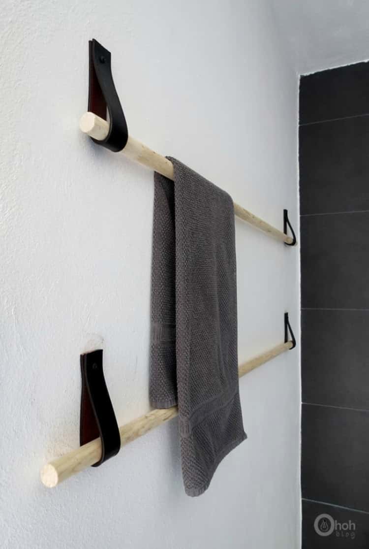 Leather straps to maker a towel bar