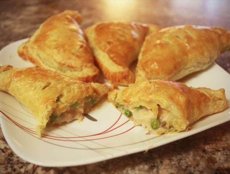 Portable on the go travel friendly healthy chicken pot pies