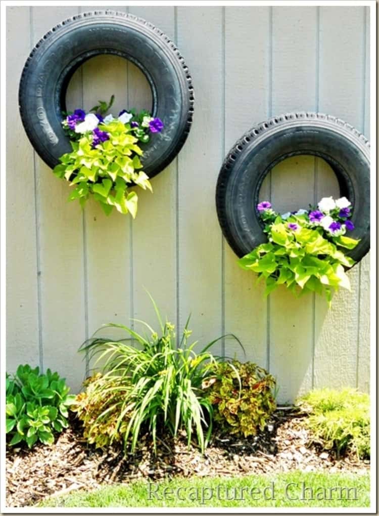 Floating tire garden