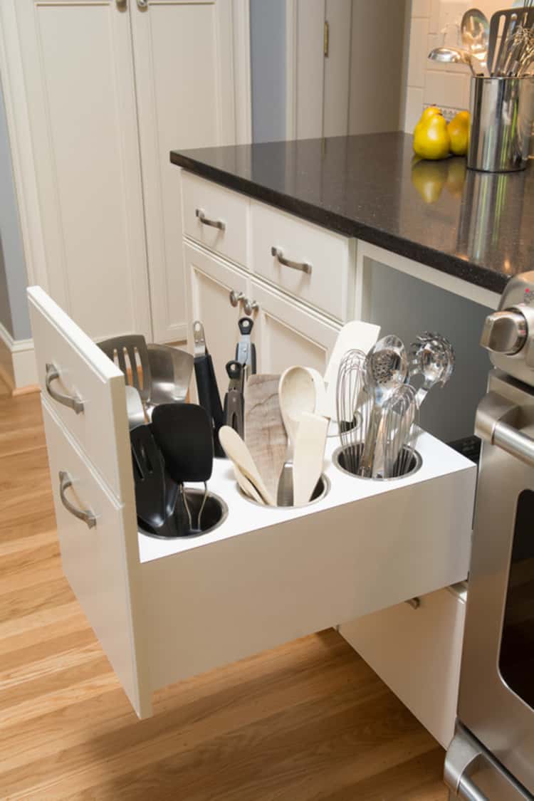 15 Easy (and Pretty) Ways to Organize Utensils
