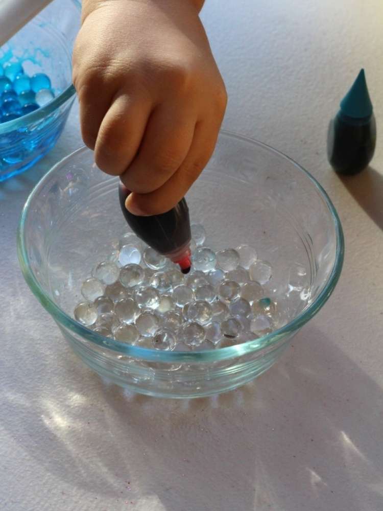 WATER BEADS ACTIVITY IDEAS