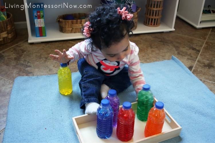 Beads in a Waterbottle Fine Motor Busy Bag