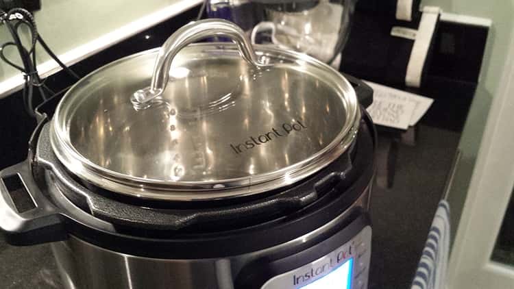 15 Instant Pot Accessories: instant pot lid