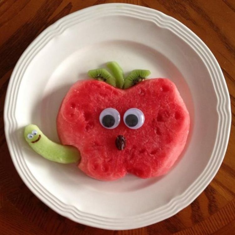 Way too cute apple and worm Way to Serve Fruit to Kids