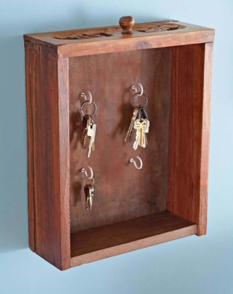 What is the best way to store bunches of keys? - How to store bunches of  keys