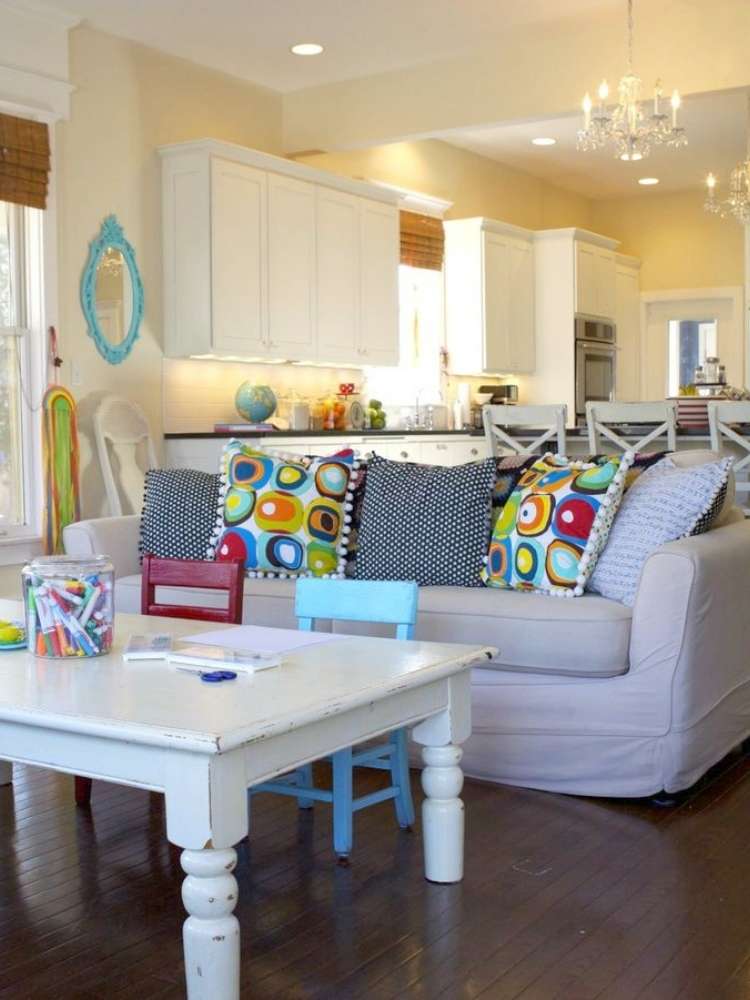 13 Kid-Friendly Living Room Ideas to Manage the Chaos