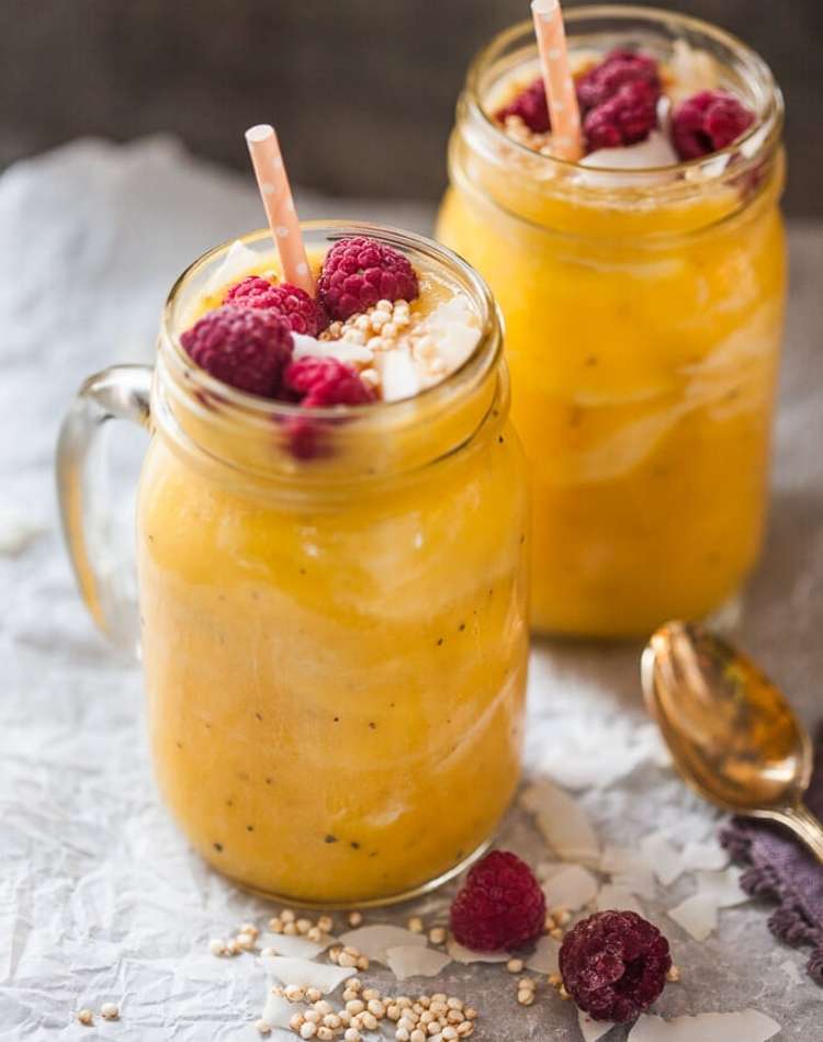 mango smoothie, raspberry and mango smoothie