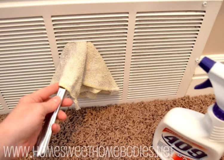 How to Clean Your Cleaning Supplies - Weekend Projects 2019