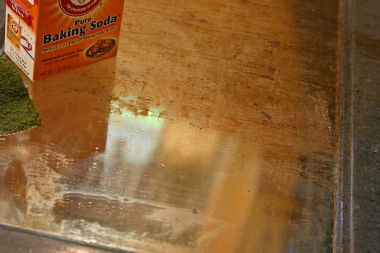 Baking soda and vinegar used to clean the glass oven window 