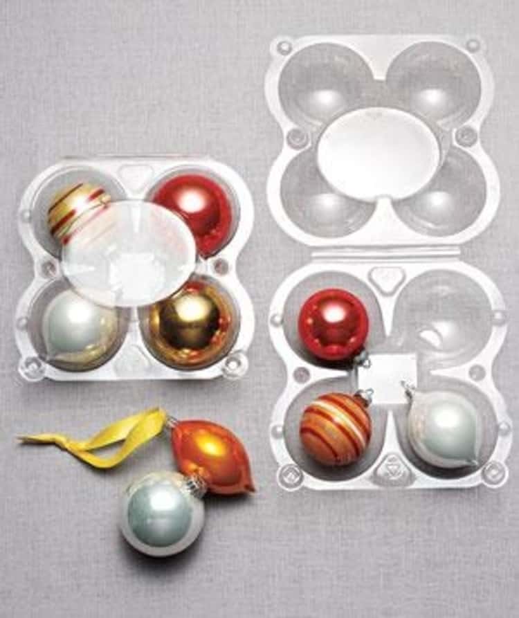 Apple cartons too can hold those Christmass ornaments perfectly