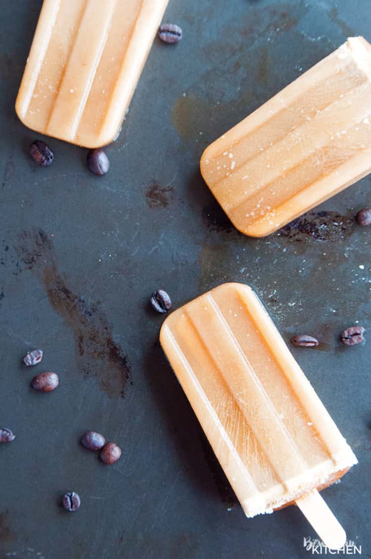 Popsicles made of coffee for the hot days