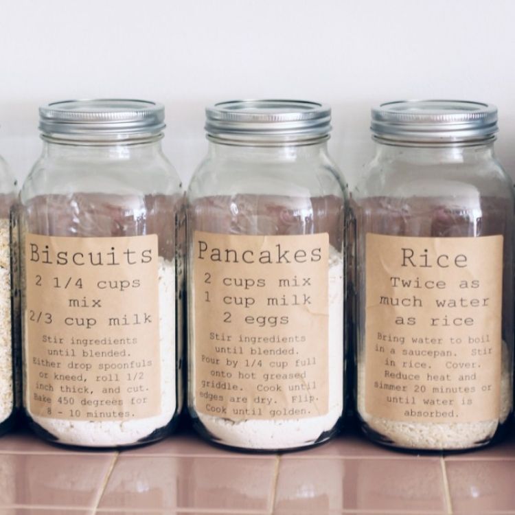 Mason Jar Pantry Storage