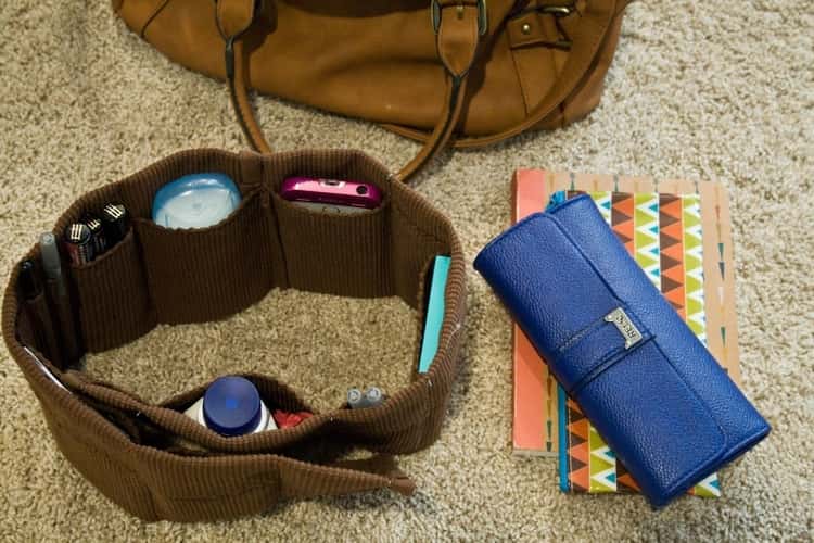 The Best Purse Organizer for all Your Totes| The Well Dressed Life