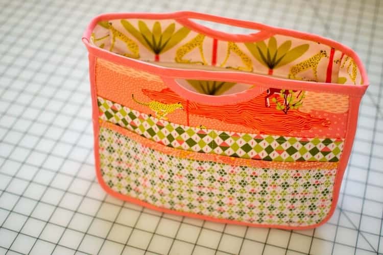 DIY purse organizer bag for the insides