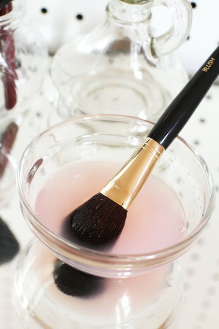 makeup brush soaked in hydrogen peroxide